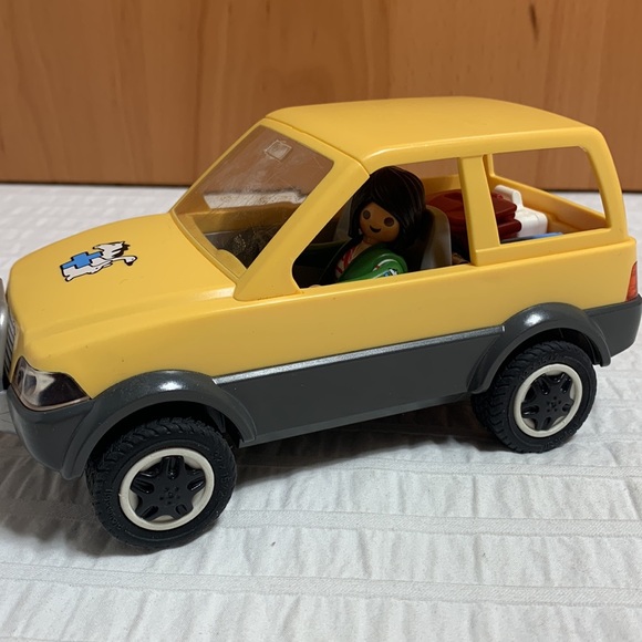 City Life Veterinarian 5532 by Playmobil - Picture 14 of 15